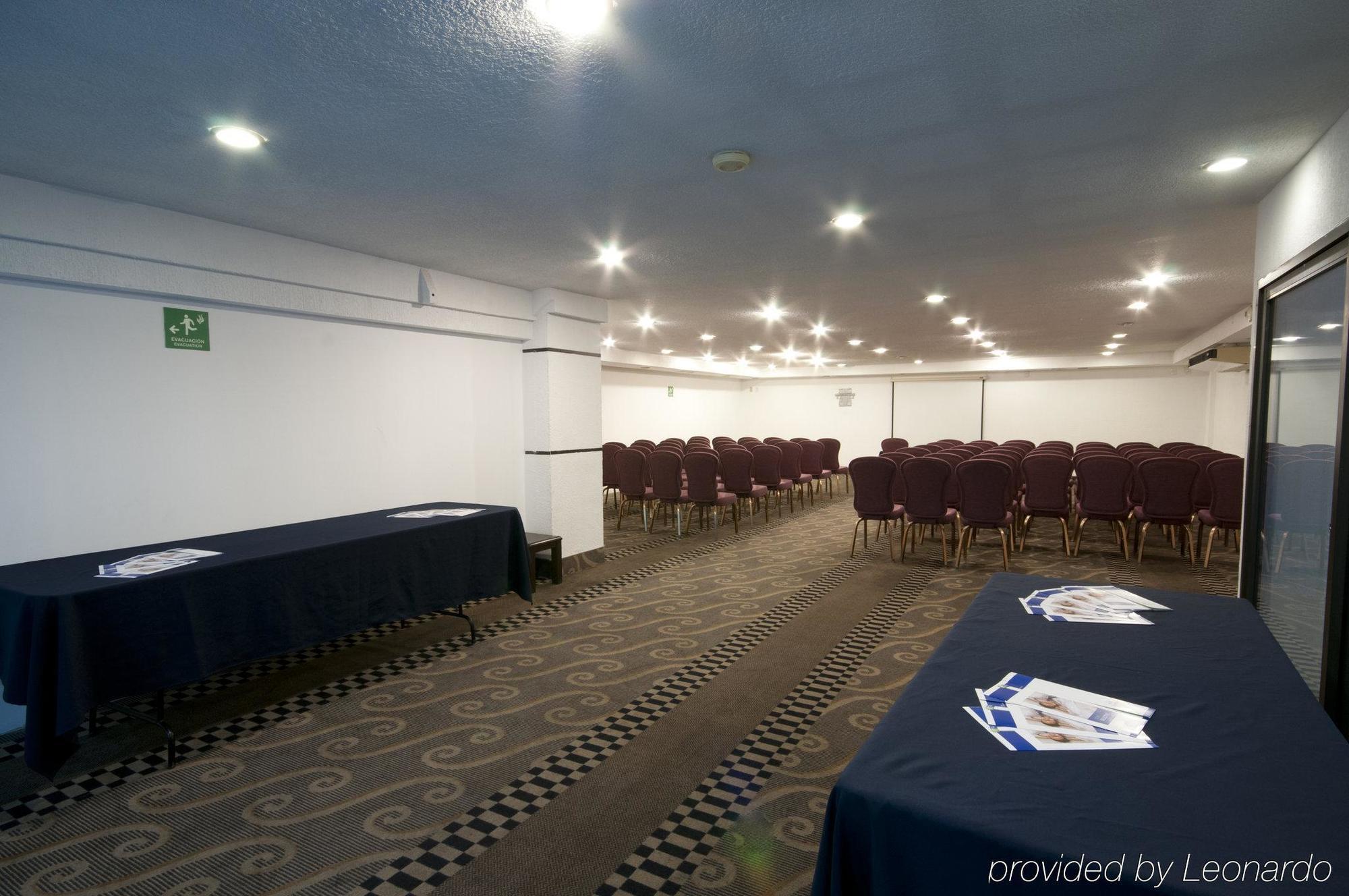 Holiday Inn Express Toluca By Ihg Exterior foto